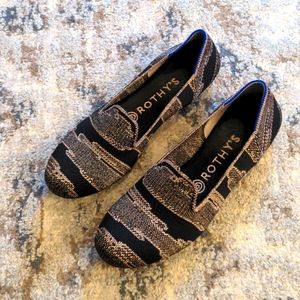 Rothy's loafers size 8, gold and black, almost new!